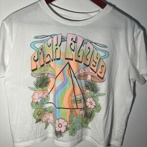 Two tee shirts with logos Pink Floyd & Sponge Bob